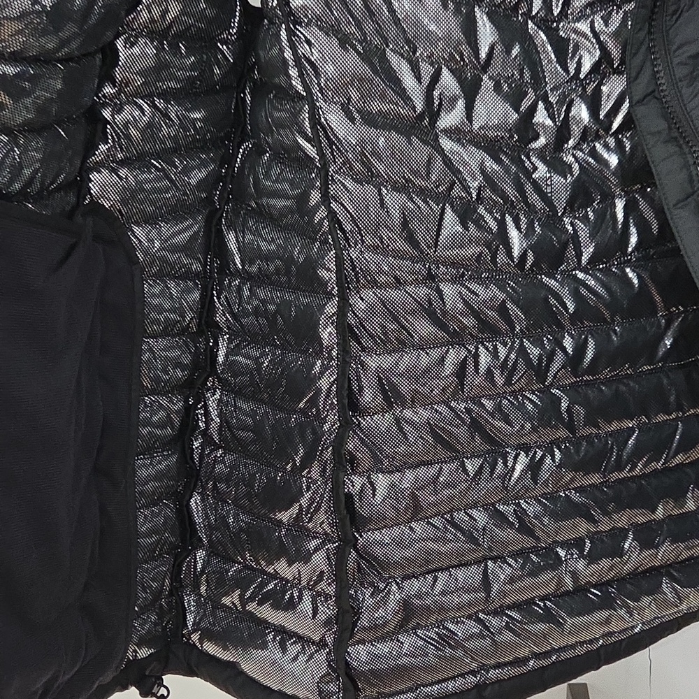 Columbia Womens Lite Vest - Picture 9 of 10